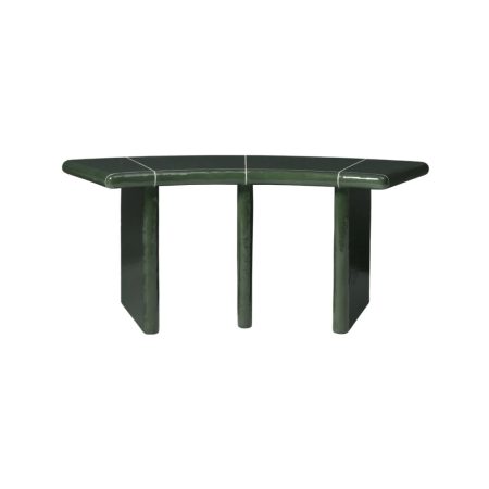 Banco curvo Ferm Living Deya para interior e exterior